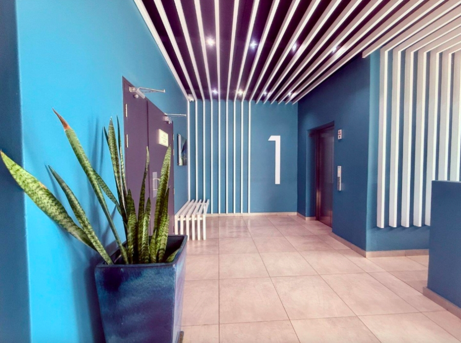 To Let 1 Bedroom Property for Rent in Century City Western Cape